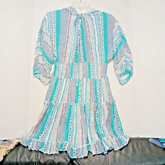 Hyped Unicorn Large Boho Artsy Mini Dress, Chic Layered V-Neck with 3/4 Sleeve - Picture 7 of 11